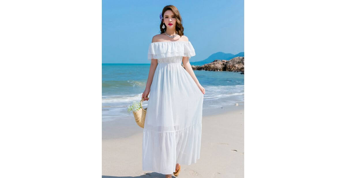 6 gợi ý outfit lựa chọn đi biển mùa đông mặc gì vừa ấm vừa đẹp