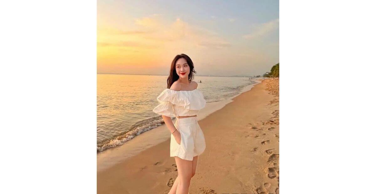 Áo croptop mix quần short cạp cao