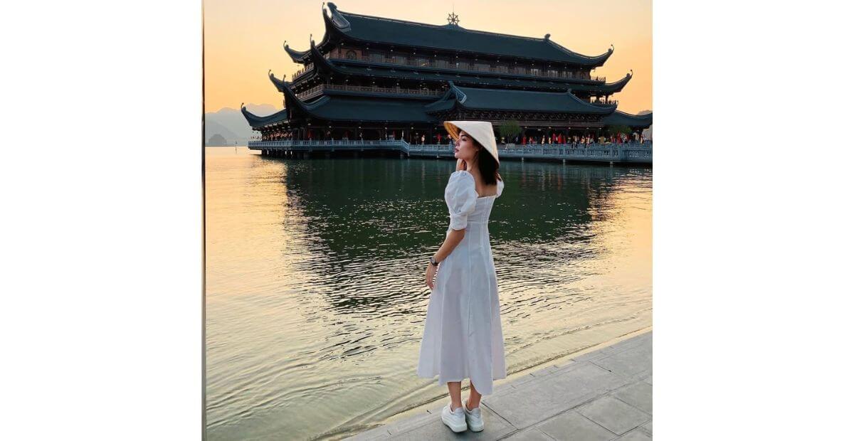 Đầm dài thanh lịch tay lỡ trang nhã, dễ phối