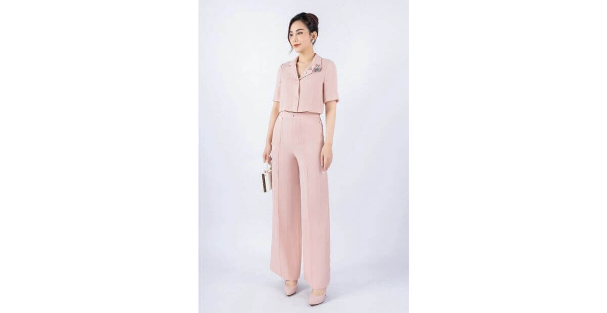 Đồ bộ vải đũi hoặc linen dáng rộng