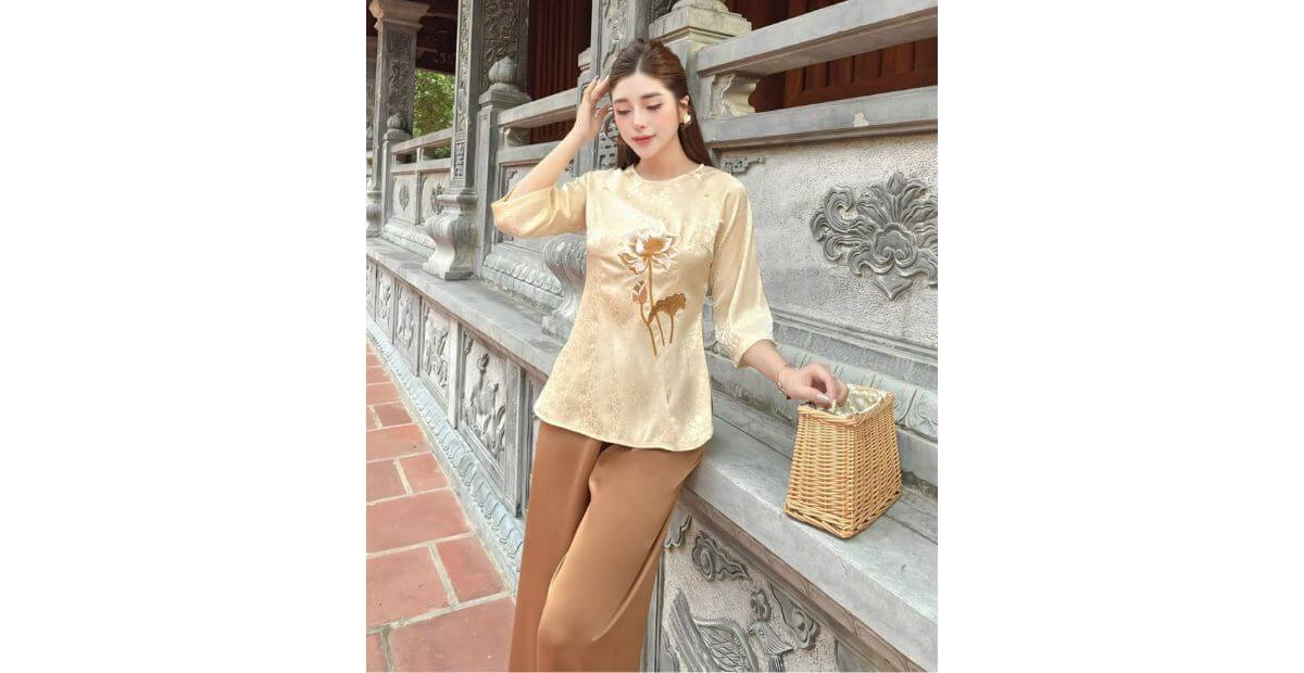 Đồ mặc đi chùa gọi là gì? 9 lựa chọn đẹp, kín đáo, trang nghiêm