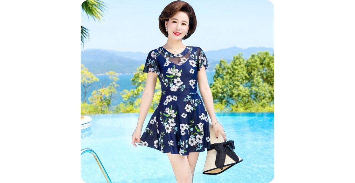 Gợi ý 6 set đồ đi biển đẹp & tinh tế cho phụ nữ U50