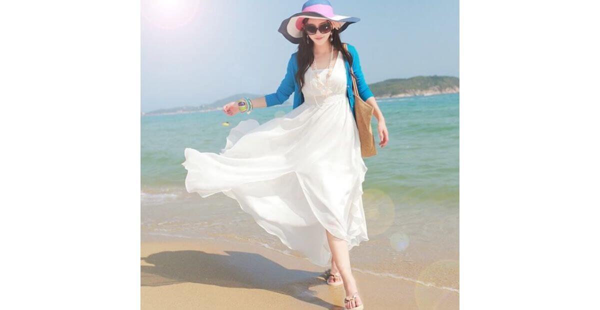 Set áo blouse lụa và chân váy midi nhẹ nhàng mà sang