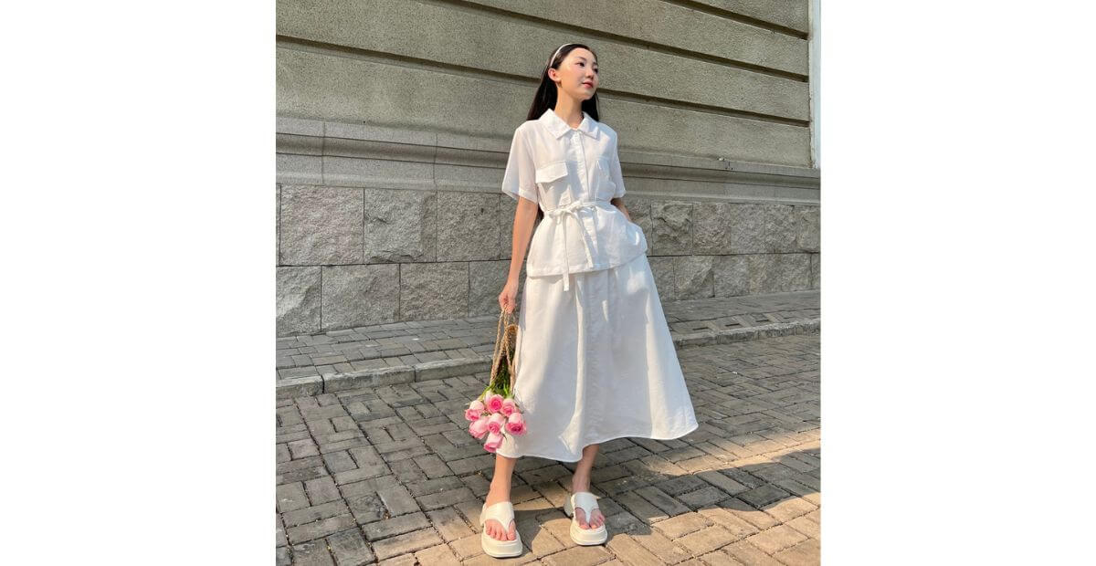 Set áo cổ tàu và váy midi linen