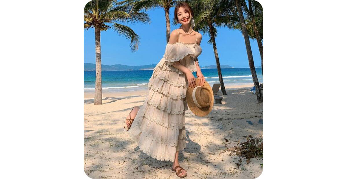 Váy babydoll trắng mix sandal dây kèm băng đô vải